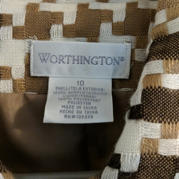 Ladies Spring Coat - Picture 2 of 4